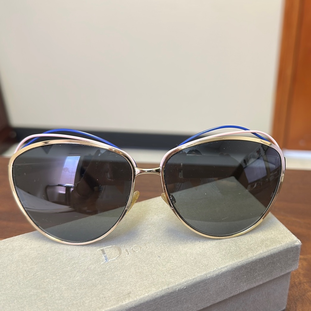 Dior Gold Sunglasses Vintage Aviator with details blue/pink cable top Rare Find!
